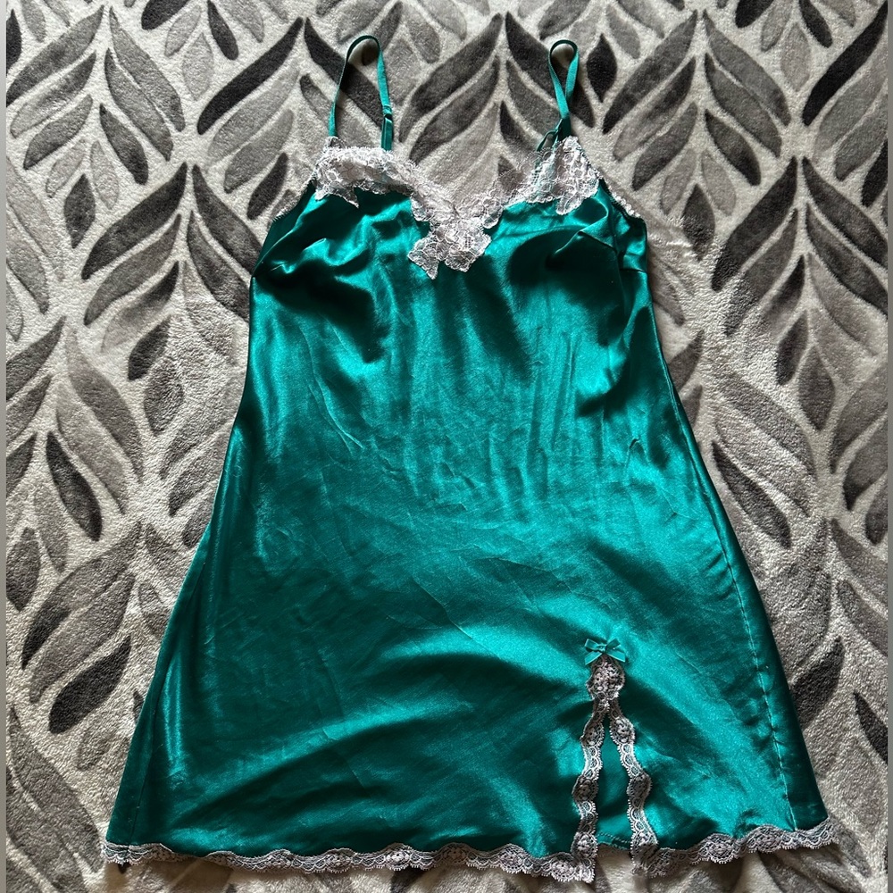 Teal Vintage VS slip!